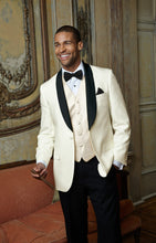 Load image into Gallery viewer, &quot;Park Ave&quot; Ivory Tuxedo Jacket